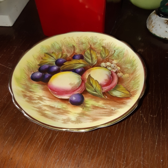 Aynsley Bone China Pedestal Plate - Picture 1 of 9
